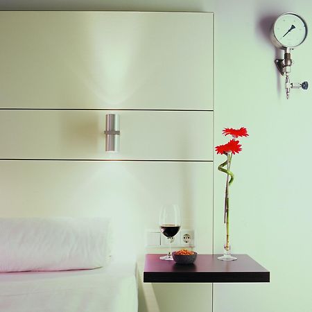 Ferrotel Duisburg - Partner Of Sorat Hotels Oda fotoğraf