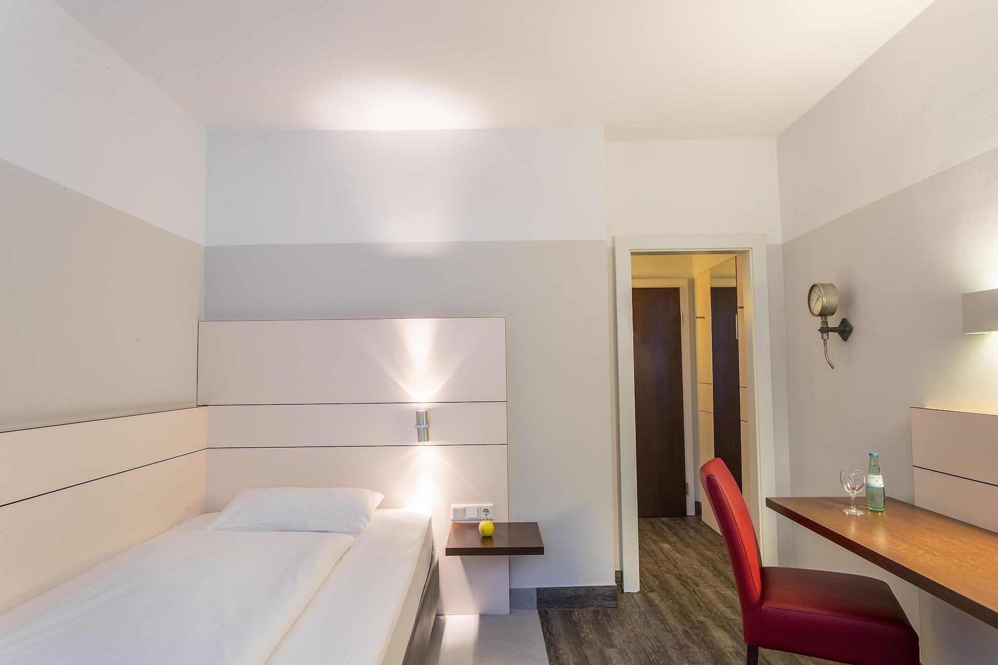 Ferrotel Duisburg - Partner Of Sorat Hotels Dış mekan fotoğraf