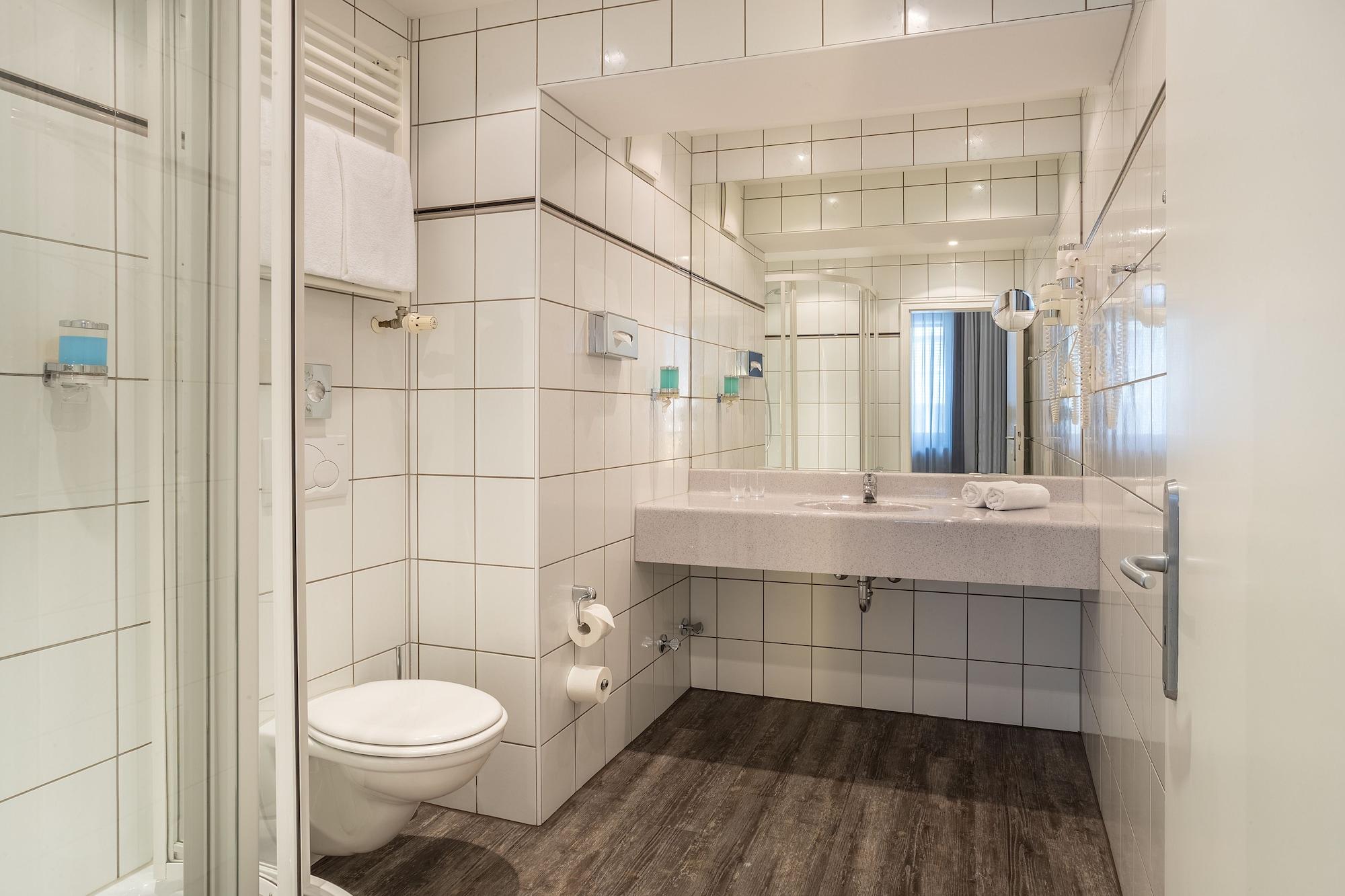 Ferrotel Duisburg - Partner Of Sorat Hotels Dış mekan fotoğraf