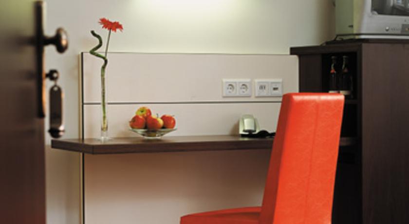 Ferrotel Duisburg - Partner Of Sorat Hotels Oda fotoğraf